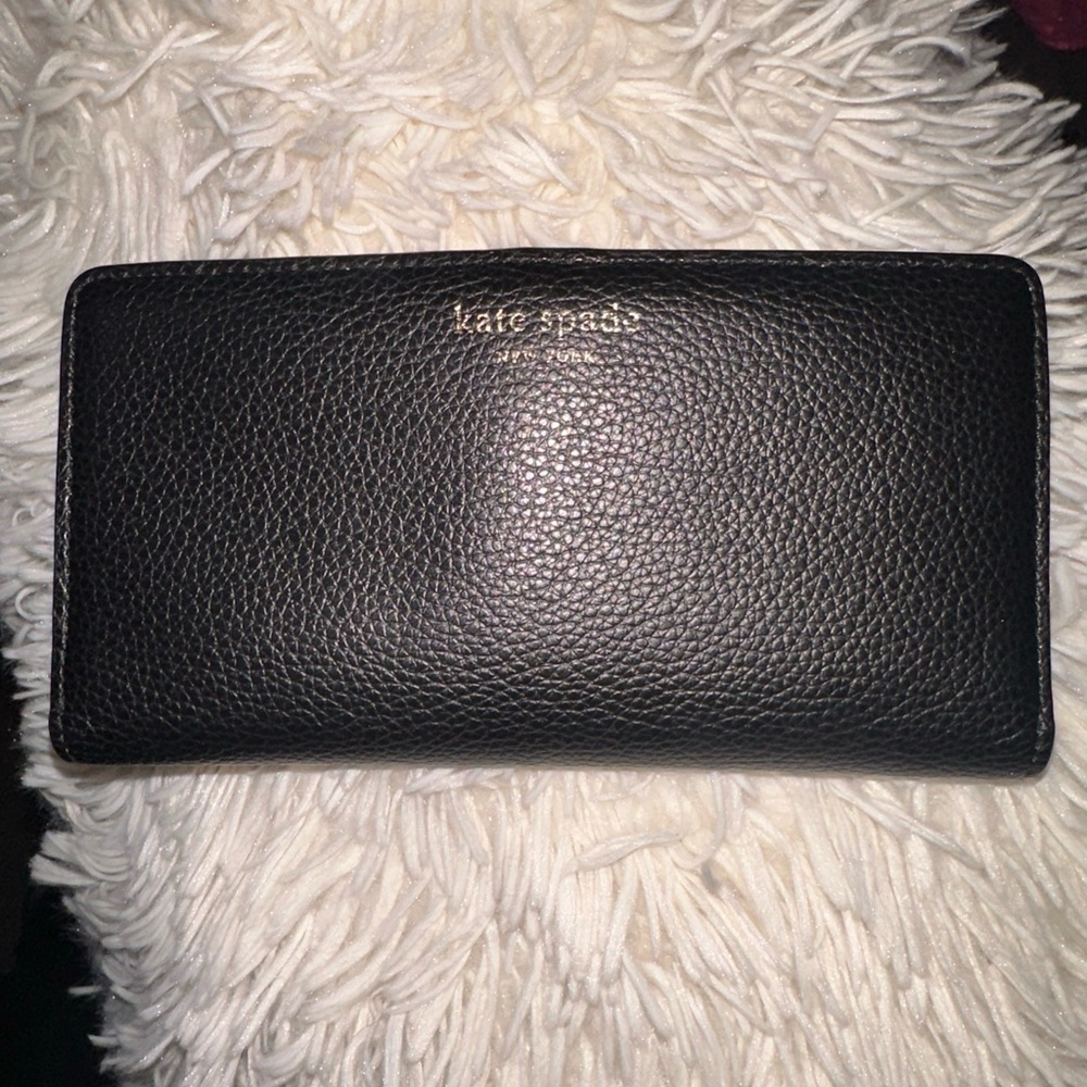 Kate Spade Black Textured Wallet